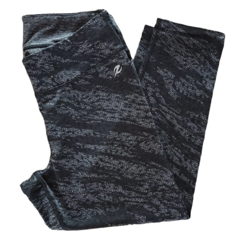 Energy Zone Athletic Capri pants Size S